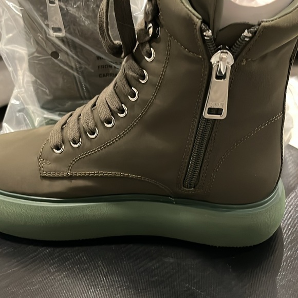 NEW DKNY Aken Sneaker Boot High Top Platform Women's US Size 5.5 - Picture 9 of 9